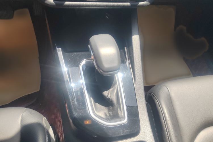 Used Ford Escort 2021 1.5L Automatic Diamond Edition Gear Lever