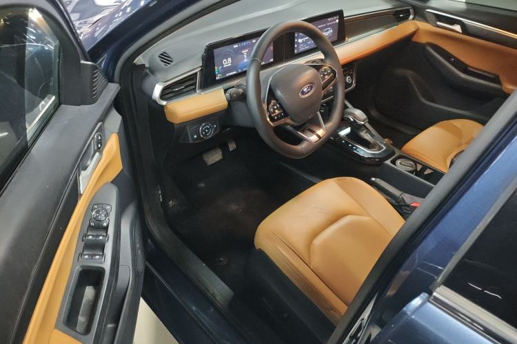 Used Ford Escort 2021 1.5L Automatic Glory Edition Interior 3