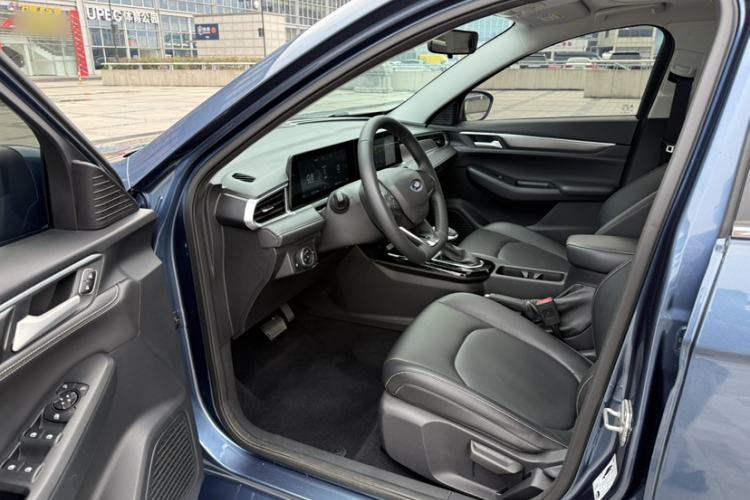 Used Ford Escort 2021 1.5L Automatic Diamond Edition Interior 4