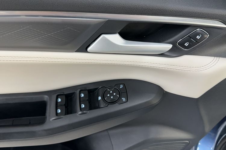 Used Ford Escort 2021 1.5L Automatic Diamond Edition Interior 4