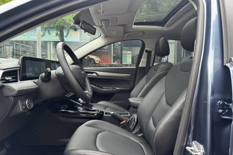Used Ford Escort 2021 1.5L Automatic Diamond Edition Interior 8
