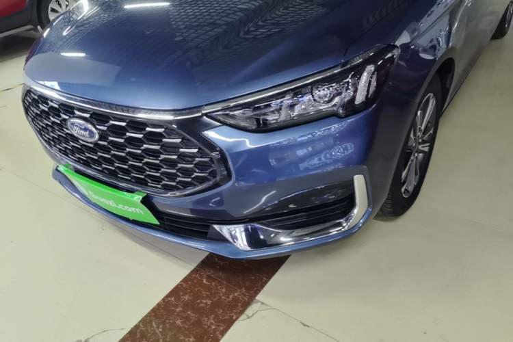 Used Ford Escort 2021 1.5L Automatic Diamond Edition Left Front Headlight
