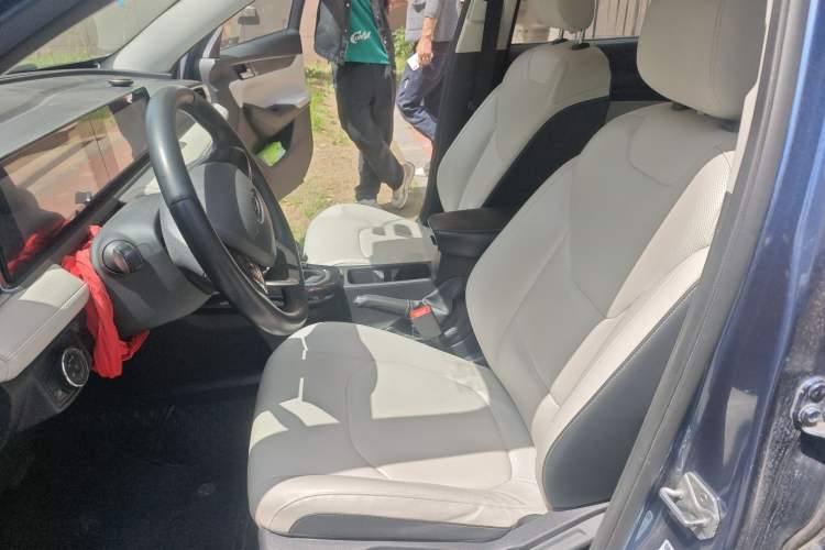 Used Ford Escort 2021 1.5L Automatic Platinum Edition Left Front Seat