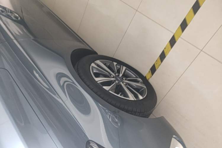 Used Ford Escort 2021 1.5L Automatic Diamond Edition Left Front Wheel Hub