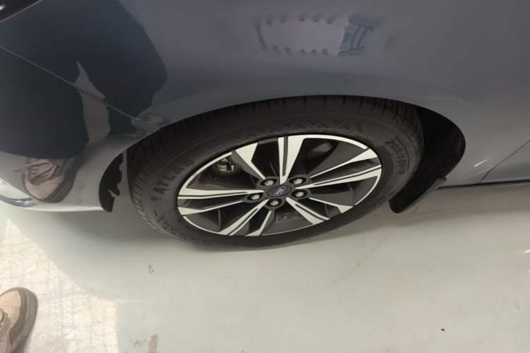 Used Ford Escort 2021 1.5L Automatic Diamond Edition Left Front Wheel Hub