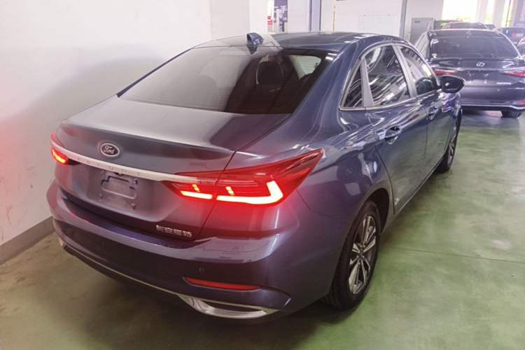 Used Ford Escort 2021 1.5L Automatic Diamond Edition Rear Right 45 Deg