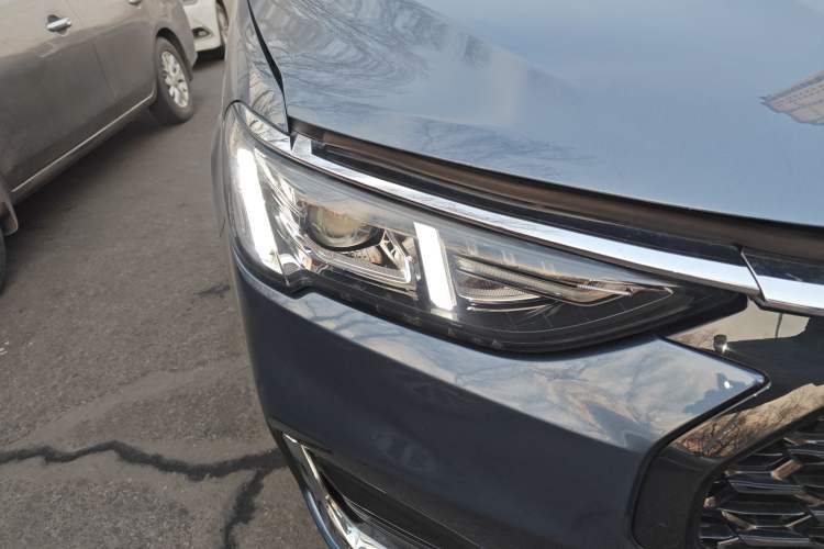 Used Ford Escort 2021 1.5L Automatic Diamond Edition Right Front Headlight