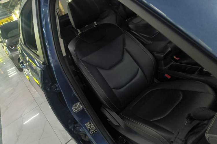 Used Ford Escort 2021 1.5L Automatic Diamond Edition Right Front Seat