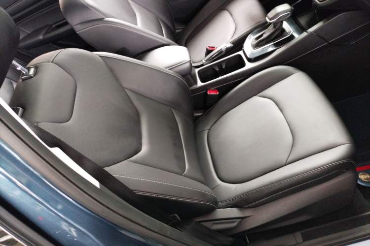 Used Ford Escort 2021 1.5L Automatic Diamond Edition Right Front Seat