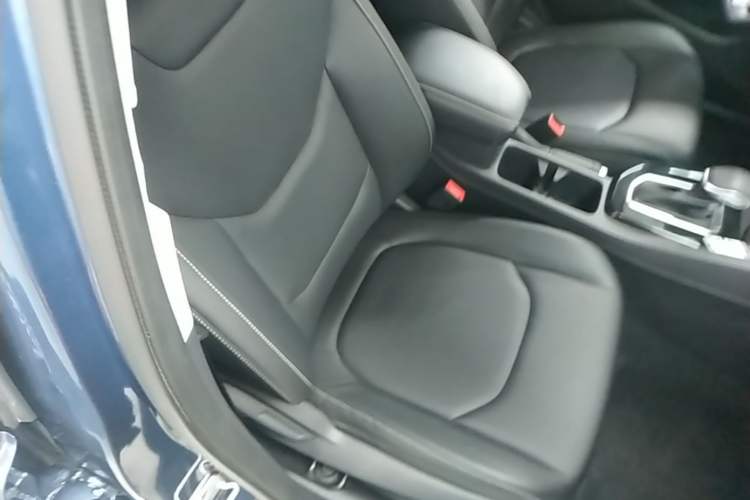 Used Ford Escort 2021 1.5L Automatic Diamond Edition Right Front Seat