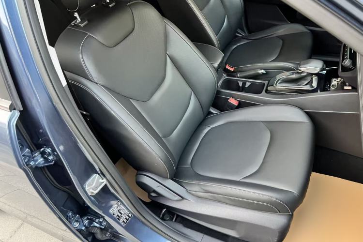 Used Ford Escort 2021 1.5L Automatic Diamond Edition Right Front Seat
