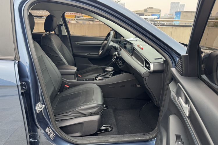 Used Ford Escort 2021 1.5L Automatic Gold Edition Right Front Seat