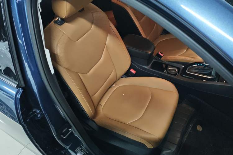 Used Ford Escort 2021 1.5L Automatic Glory Edition Right Front Seat
