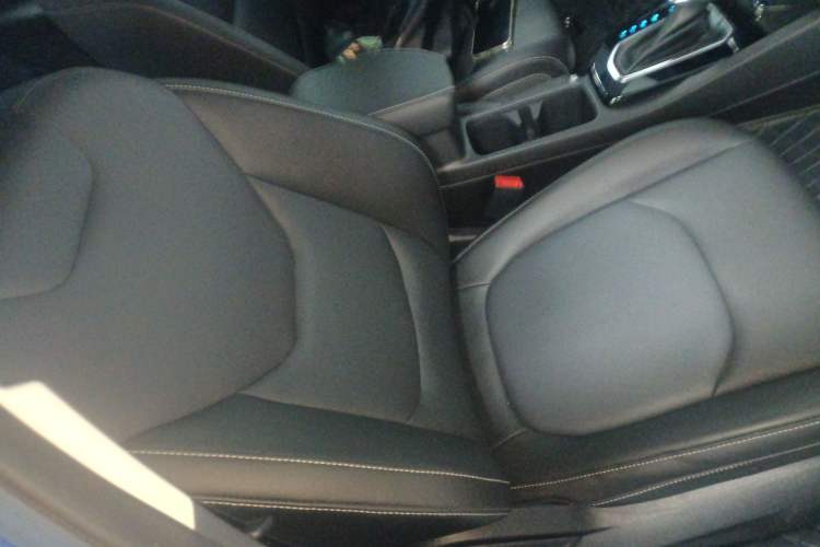 Used Ford Escort 2021 1.5L Automatic Diamond Edition Right Front Seat