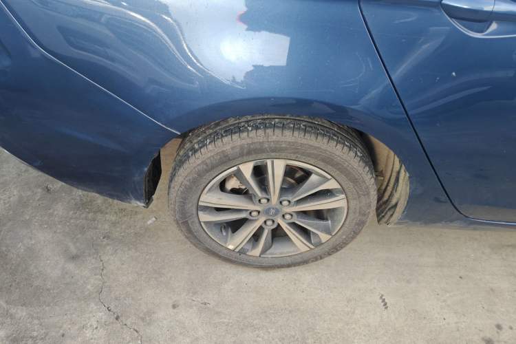 Used Ford Escort 2021 1.5L Automatic Diamond Edition Right Rear Wheel Hub