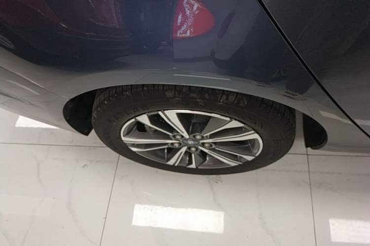 Used Ford Escort 2021 1.5L Automatic Diamond Edition Right Rear Wheel Hub
