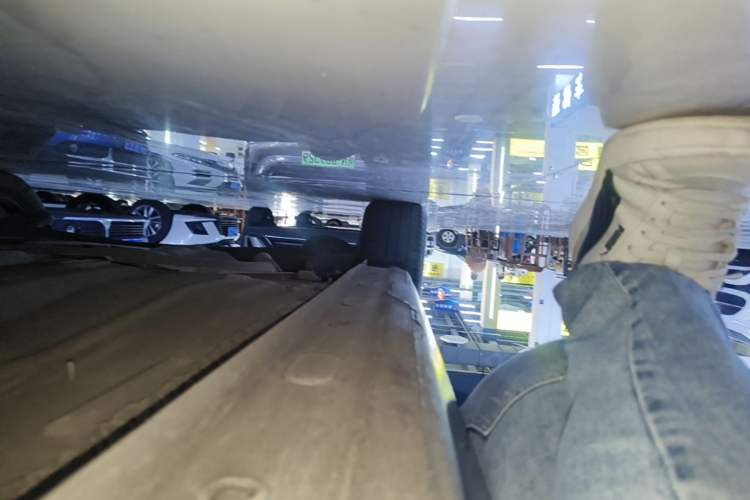 Used Ford Escort 2021 1.5L Automatic Diamond Edition Right Side Sill