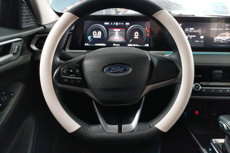 Used Ford Escort 2021 1.5L Automatic Diamond Edition Steering Wheel