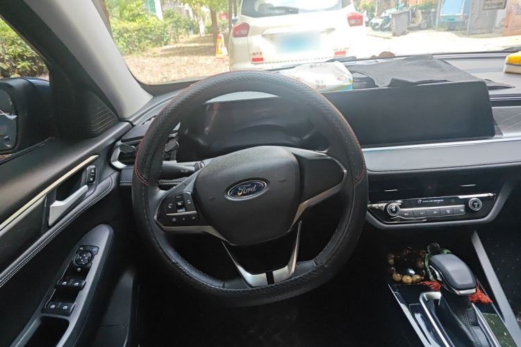 Used Ford Escort 2021 1.5L Automatic Diamond Edition Steering Wheel
