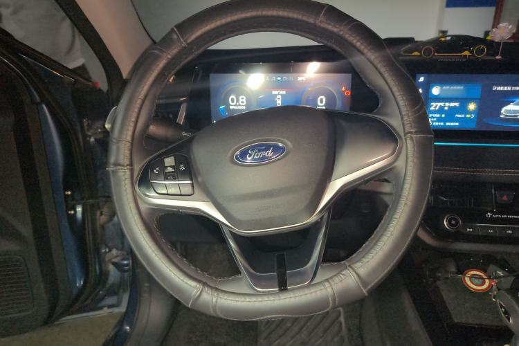 Used Ford Escort 2021 1.5L Automatic Diamond Edition Steering Wheel