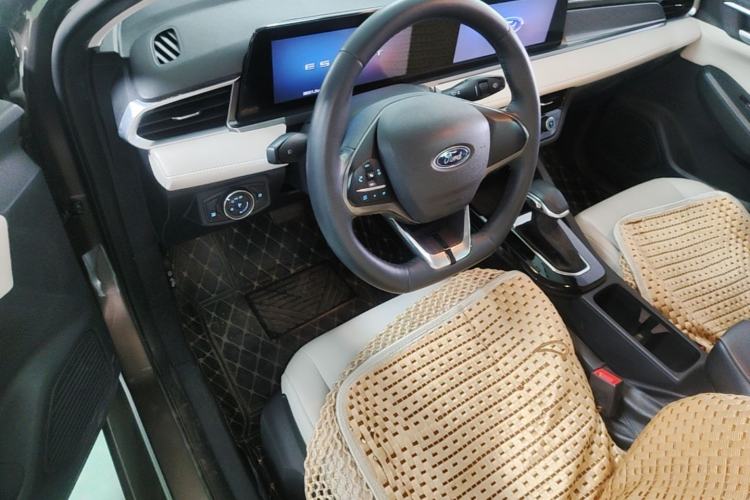 Used Ford Escort 2021 1.5L Automatic Diamond Edition Driver Seat