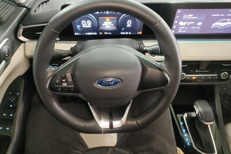 Used Ford Escort 2021 1.5L Automatic Diamond Edition Steering Wheel