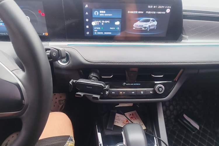 Used Ford Escort 2021 1.5L Automatic Diamond Edition Audio And AC Panel
