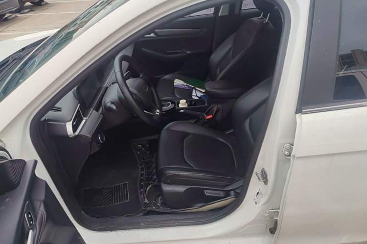 Used Ford Escort 2021 1.5L Automatic Diamond Edition Left Front Seat