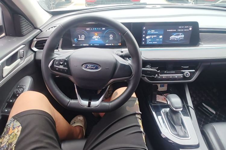 Used Ford Escort 2021 1.5L Automatic Diamond Edition Steering Wheel