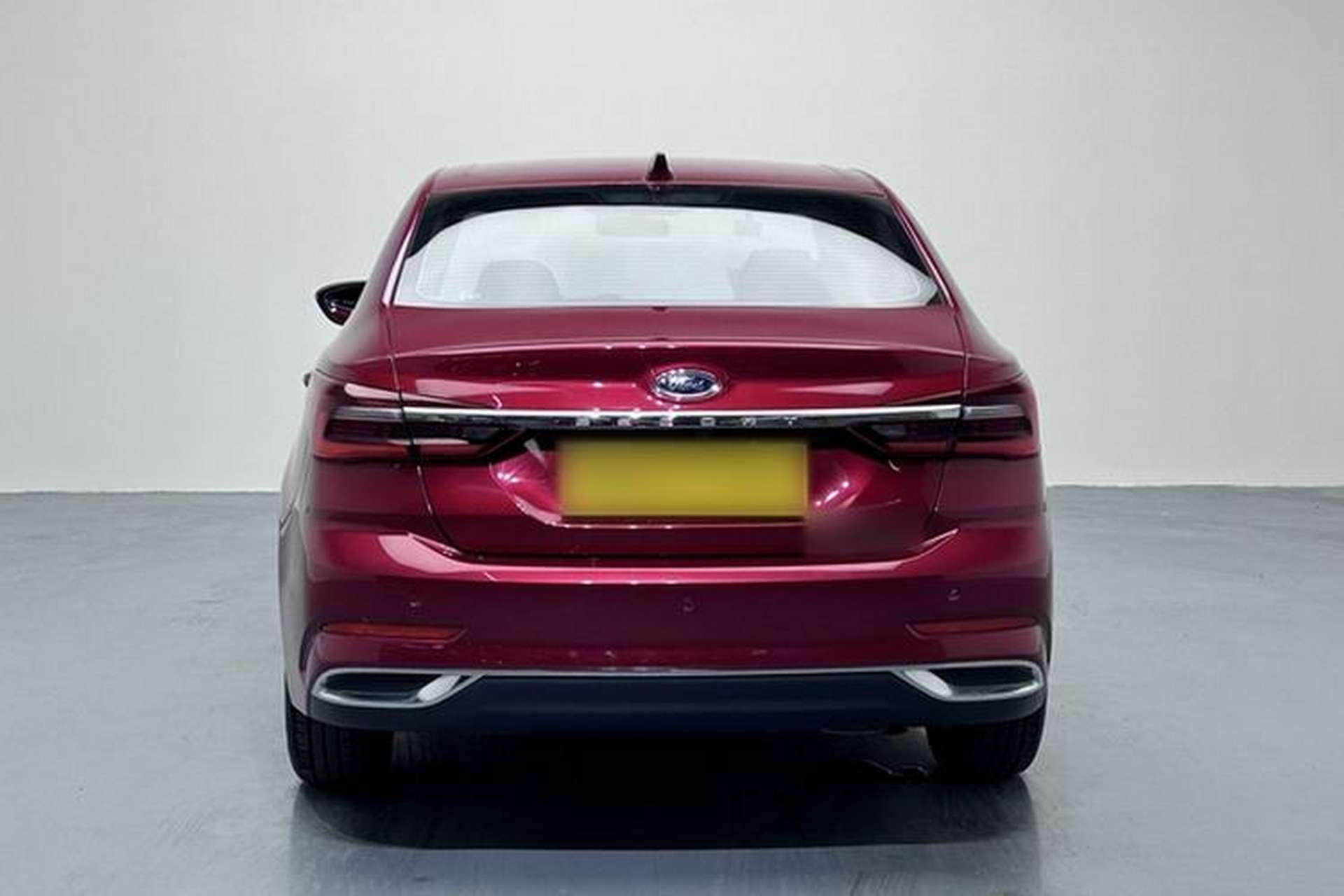 Used Ford Escort 2021 1.5L Automatic Diamond Edition Exterior 4