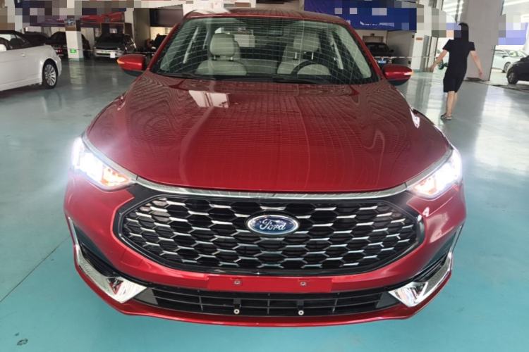 Used Ford Escort 2021 1.5L Automatic Diamond Edition Front