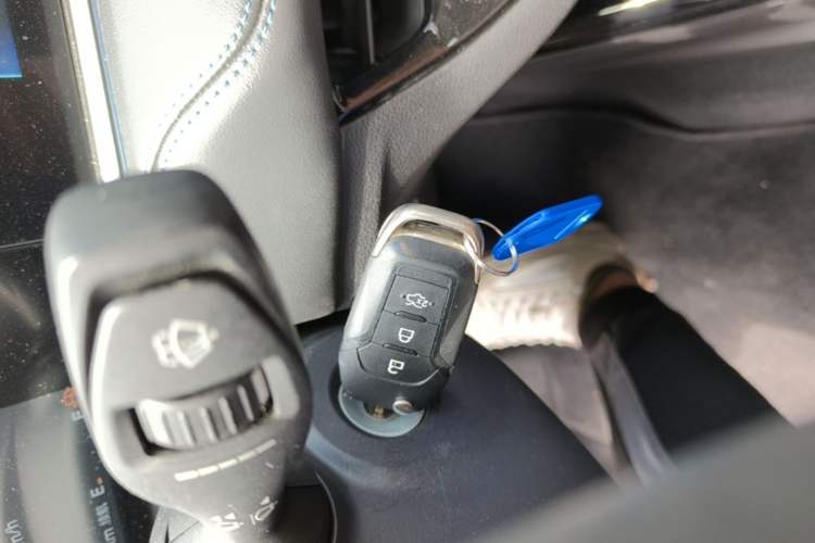 Used Ford Escort 2021 1.5L Automatic Platinum Edition Interior 1