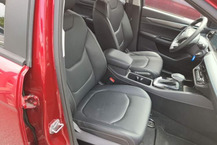 Used Ford Escort 2021 1.5L Automatic Platinum Edition Right Front Seat