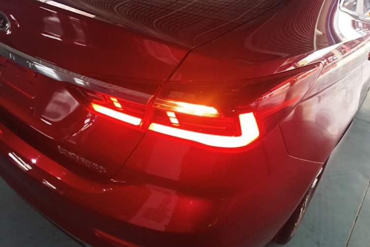 Used Ford Escort 2021 1.5L Automatic Diamond Edition Right Rear Taillight