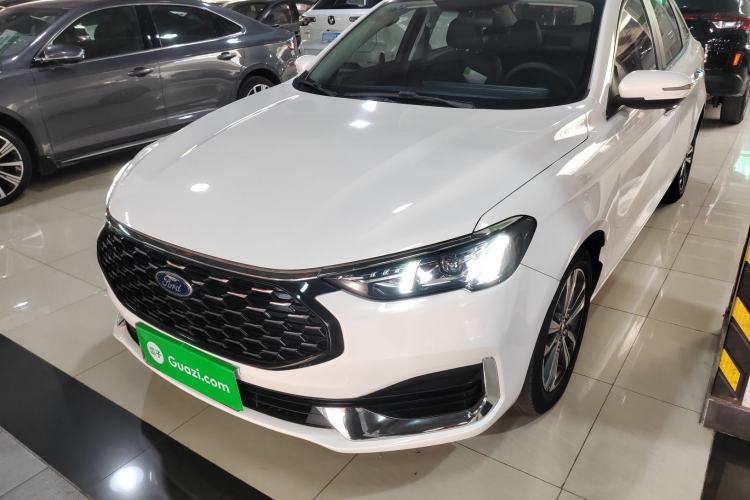Used Ford Escort 2021 1.5L Automatic Diamond Edition Guazi used car, China used car export, Used car for sale, Used Ford cars, Cheapest cars for sale