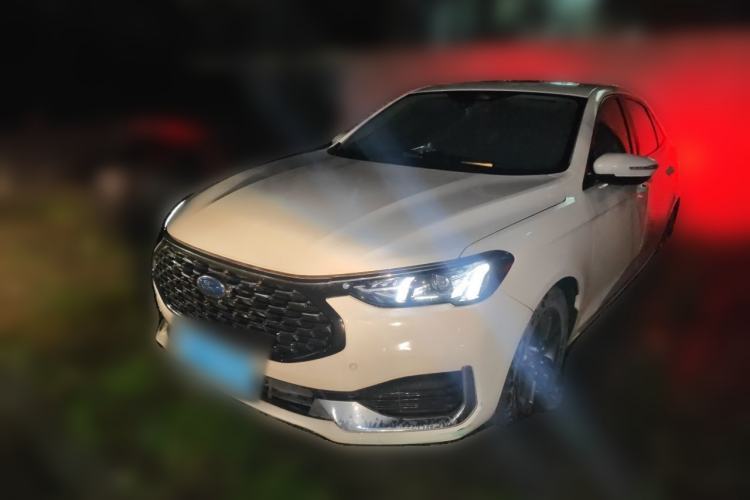 Used Ford Escort 2021 1.5L Automatic Diamond Edition Guazi used car, China used car export, Used car for sale, Used cars, Cheapest cars for sale