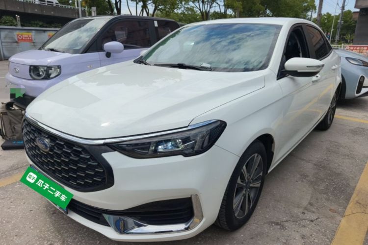 Used Ford Escort 2021 1.5L Automatic Diamond Edition Guazi used car, China used car export, Used car for sale, Used cars, Cheapest cars for sale
