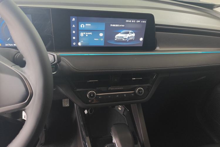 Used Ford Escort 2021 1.5L Automatic Diamond Edition Audio And AC Panel