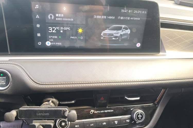 Used Ford Escort 2021 1.5L Automatic Diamond Edition Audio And AC Panel