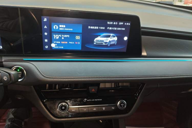 Used Ford Escort 2021 1.5L Automatic Diamond Edition Audio And AC Panel