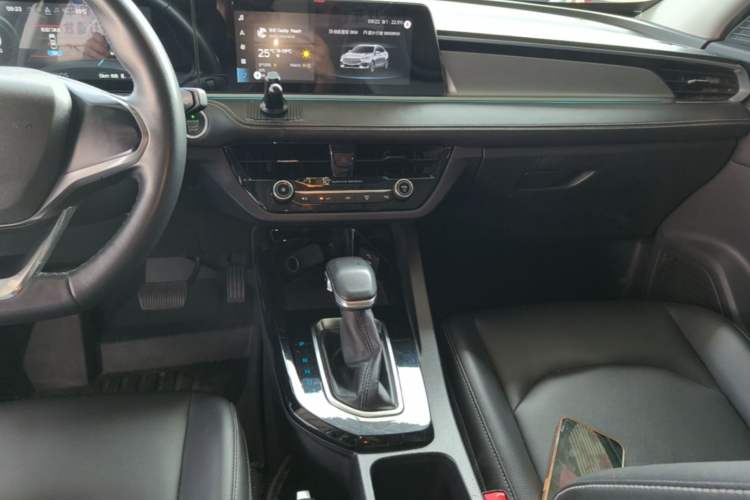 Used Ford Escort 2021 1.5L Automatic Diamond Edition Audio And AC Panel