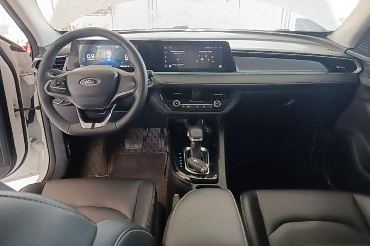 Used Ford Escort 2021 1.5L Automatic Diamond Edition Center Console