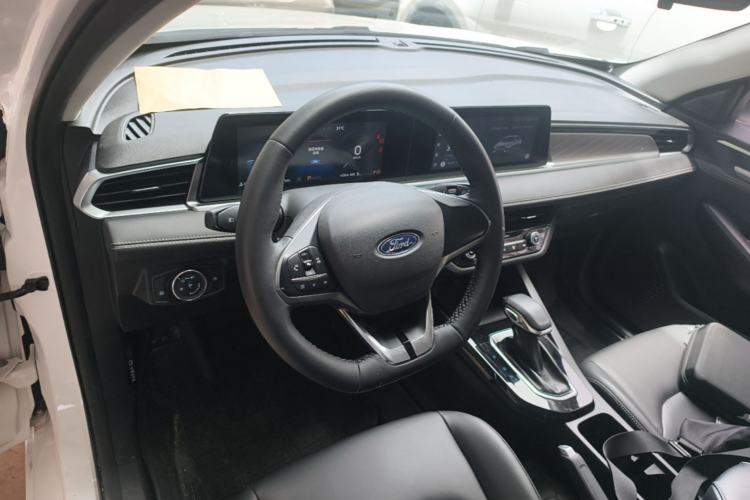 Used Ford Escort 2021 1.5L Automatic Diamond Edition Center Console