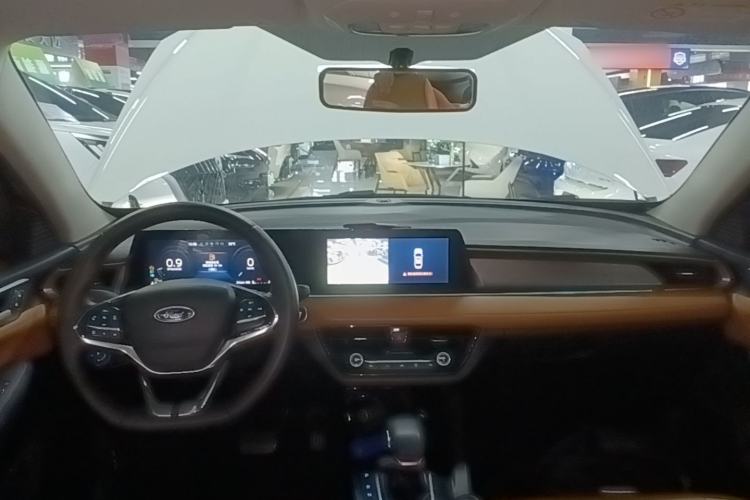 Used Ford Escort 2021 1.5L Automatic Glory Edition Center Console