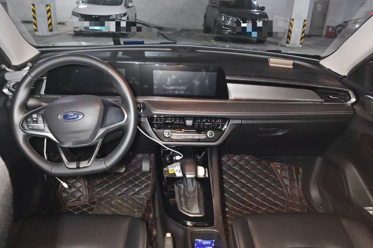 Used Ford Escort 2021 1.5L Automatic Diamond Edition Center Console
