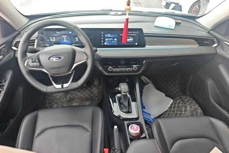 Used Ford Escort 2021 1.5L Automatic Diamond Edition Center Console