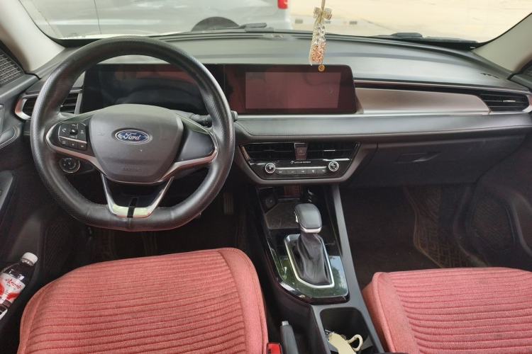 Used Ford Escort 2021 1.5L Automatic Diamond Edition Center Console