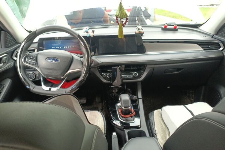 Used Ford Escort 2021 1.5L Automatic Diamond Edition Center Console