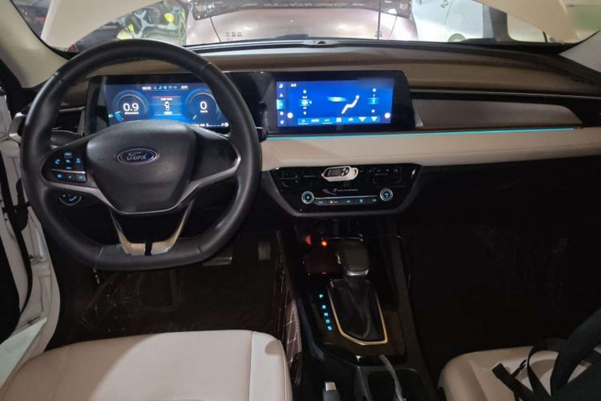Used Ford Escort 2021 1.5L Automatic Diamond Edition Center Console