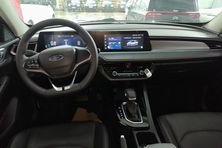 Used Ford Escort 2021 1.5L Automatic Diamond Edition Center Console